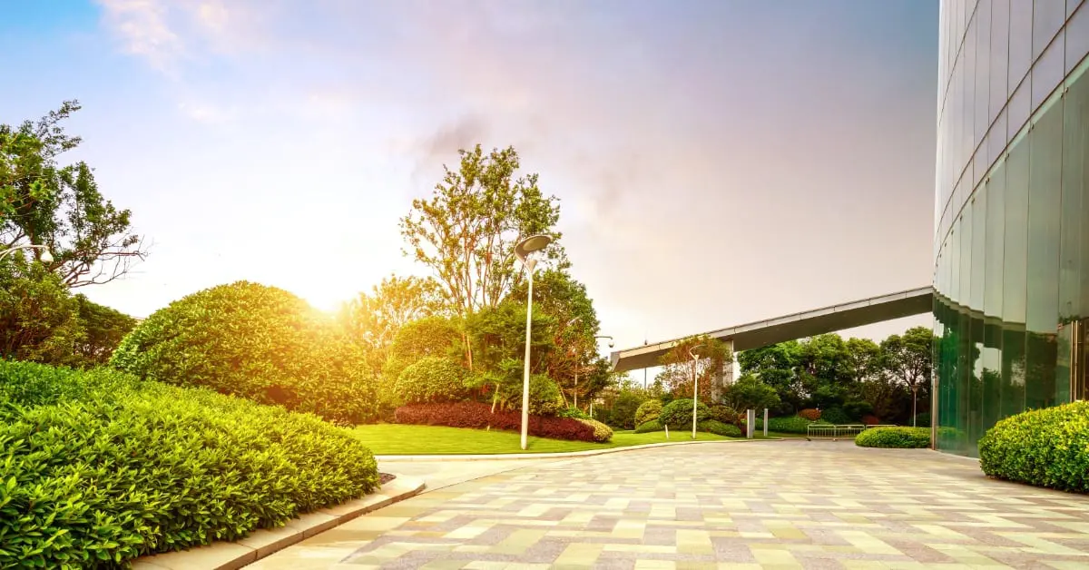 Great Business Benefits of Commercial Landscaping and Grounds Maintenance Services