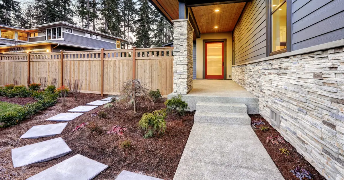 4 Hardscaping Updates To Increase Curb Appeal