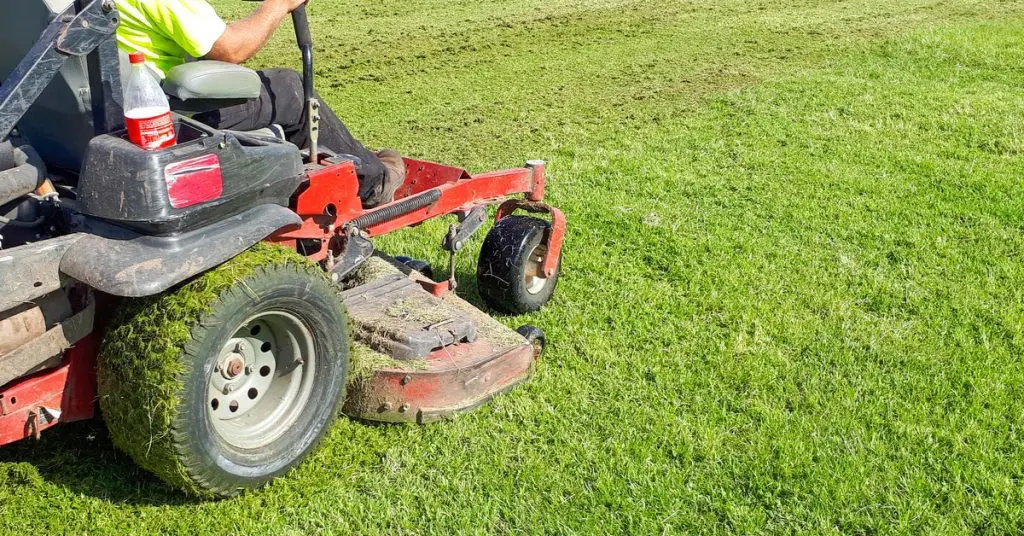 3 Best Tips: Lawn Mower Maintenance