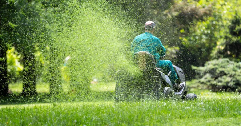 3 Best Tips: Lawn Mower Maintenance