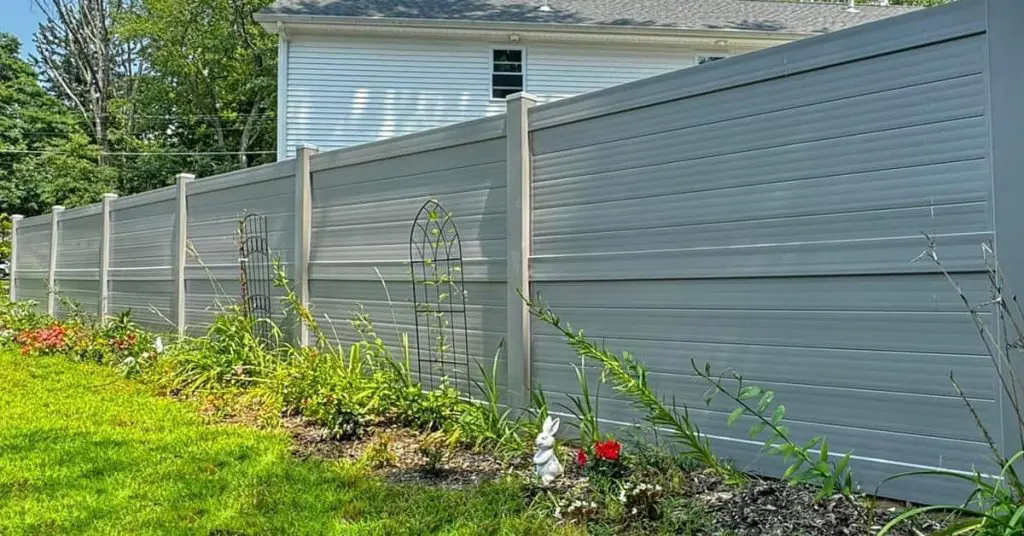 a fence witht he concept of fence installation